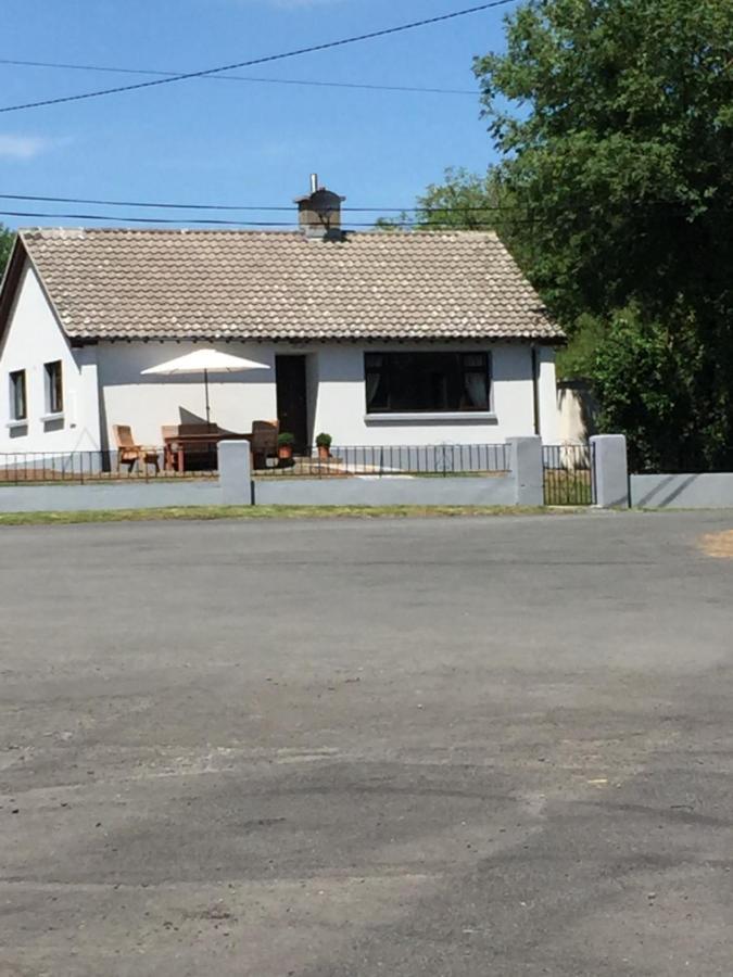 Kits Lodge Crover Cavan Exterior photo